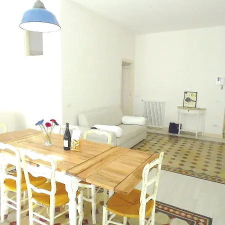 Casa Giardino Apartment *